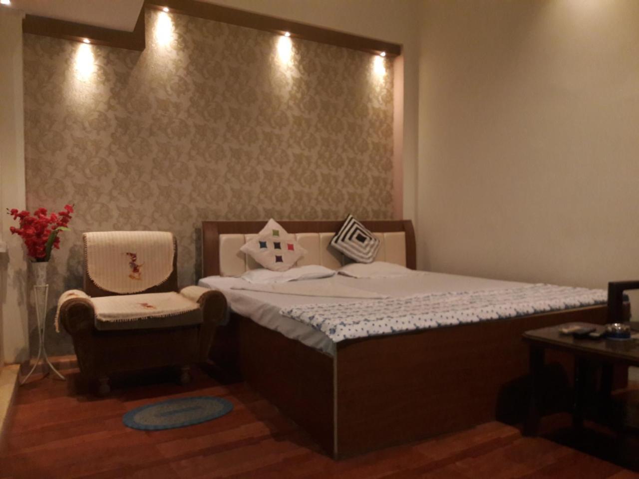 Buddha Guest House Váránaszi Kültér fotó