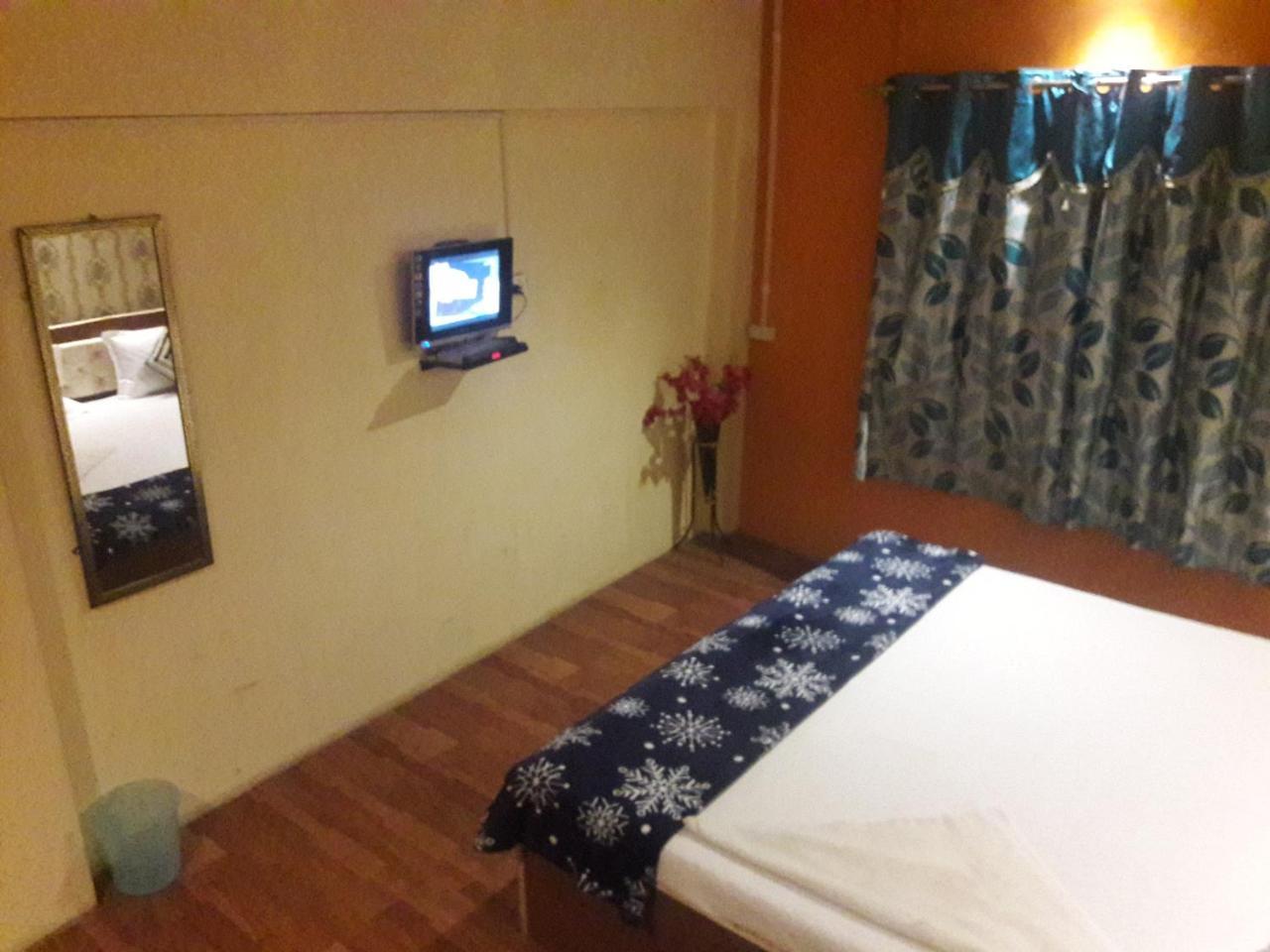 Buddha Guest House Váránaszi Kültér fotó