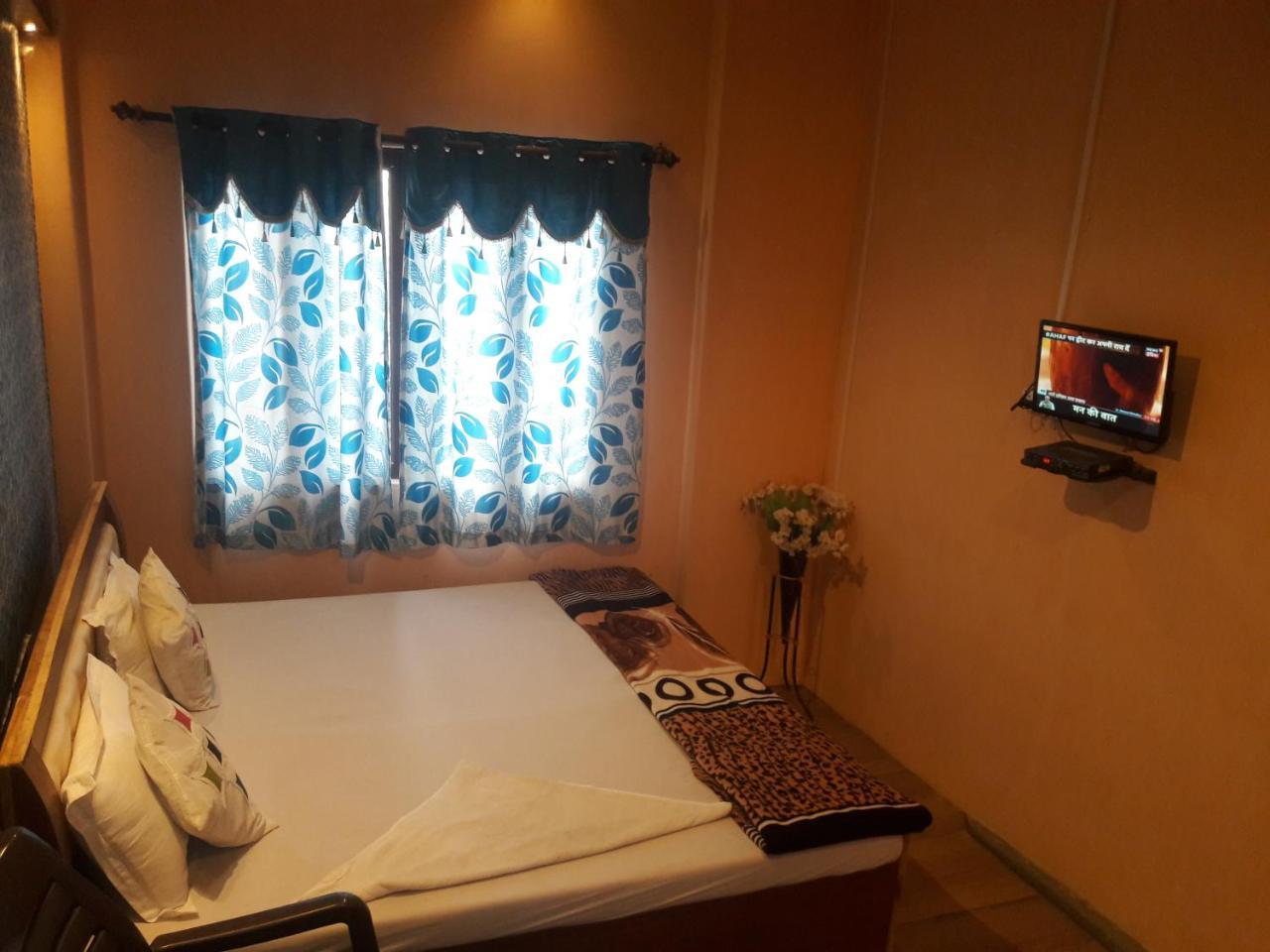 Buddha Guest House Váránaszi Kültér fotó