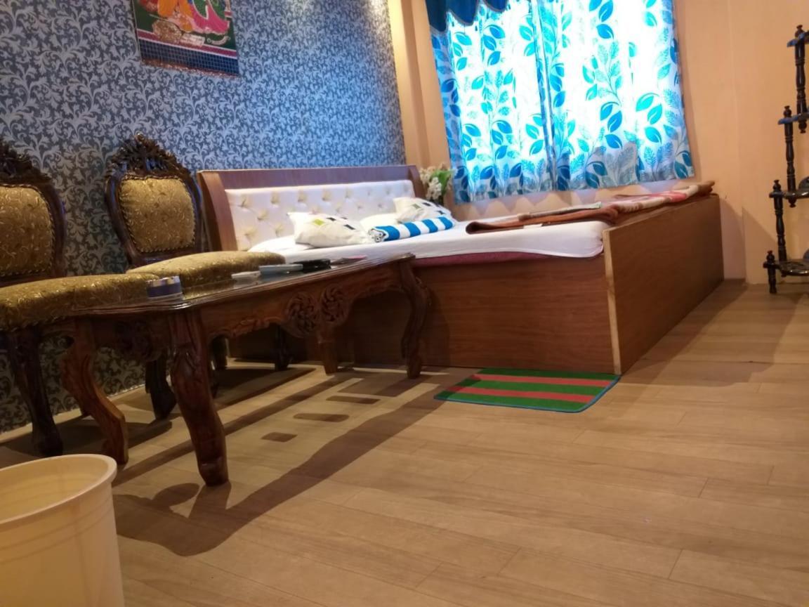 Buddha Guest House Váránaszi Kültér fotó